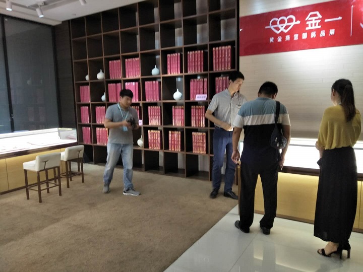 目的是為了更加有效地配置企業(yè)的營(yíng)銷資源；提升數(shù)據(jù)庫(kù)營(yíng)銷效率；降低企業(yè)營(yíng)銷的成本；以較低的成本使?fàn)I銷的影響力最大化，提升企業(yè)市場(chǎng)競(jìng)爭(zhēng)力